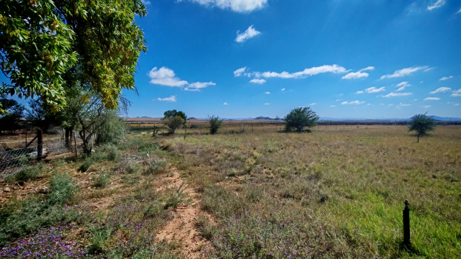 6 Bedroom Property for Sale in Middelburg Eastern Cape